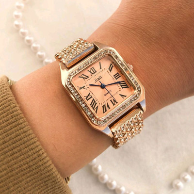 ساعت نگین دار رنگ رزگلد