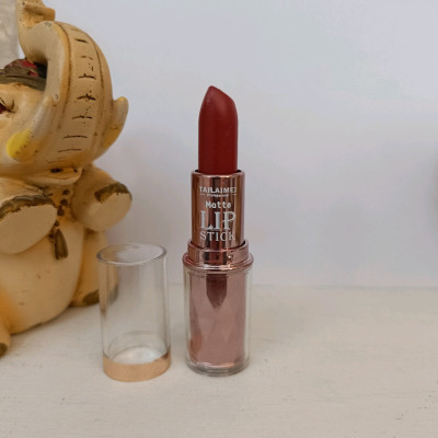 رژ لب جامدلیپ