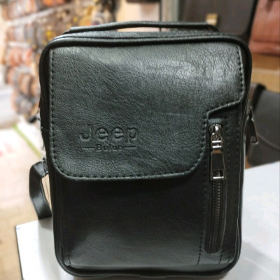 کیف دوشی مردانه جیپ 645