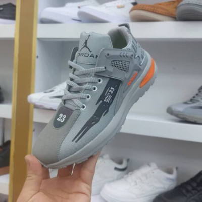 کفش جردن 23 مردانه طوسی