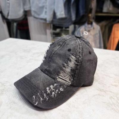 کلاه زغالی زاپ دار جین