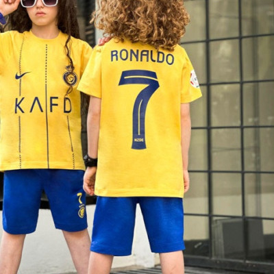 تیشرت وشلوار رونالدو