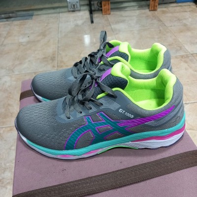 کتانی اسیکس