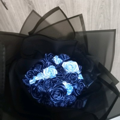 دسته گل روبانی 30 شاخه