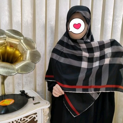 روسری کرپ حریر