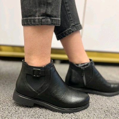 نیم بوت بغل کش