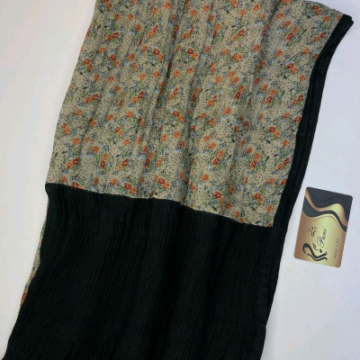 شال نخ برشکا وارداتی ترند پرفروش امسال گل گلی