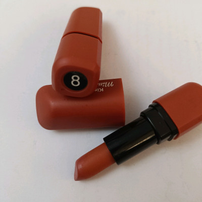 رژجامدمخملی شماره 8