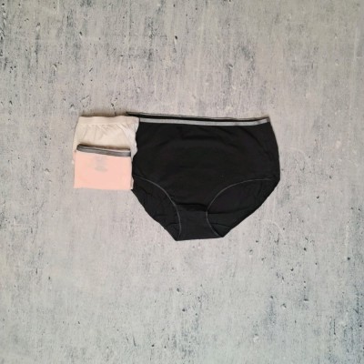 شورت نخی زنانه از برند hanes