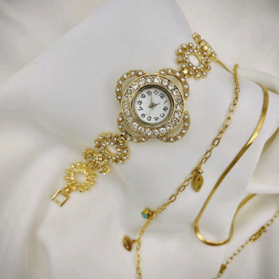 ساعت مچی زنانه دستبندی لوفیان