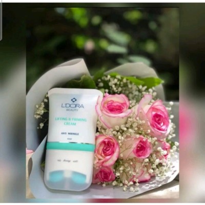 کرم لیفتینگ صورت وگردن ماساژوردارلدورا 100میلی همراه هدیه