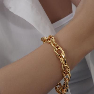 دستبند زنانه زنجیری طرح طلا-147097