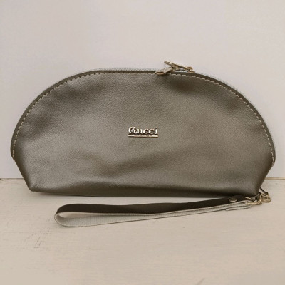 کیف آرایشی نیم دایره گوچی-132345