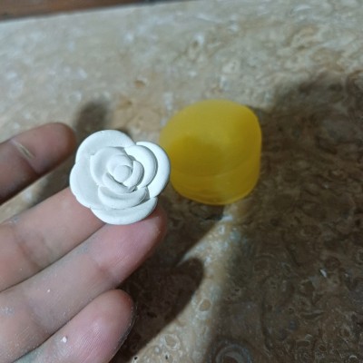 قالب سیلیکونی گل رز کوچک