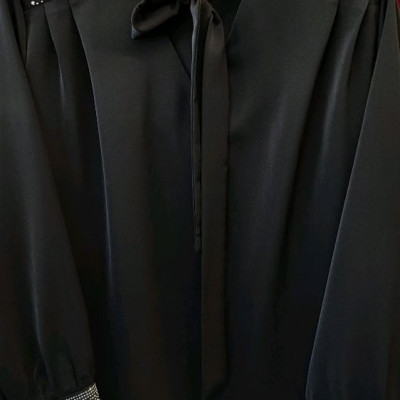 شومیز زنانه نگین کاری شده