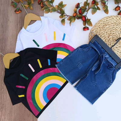 کراپ و شلوارک جین رنگین کمان