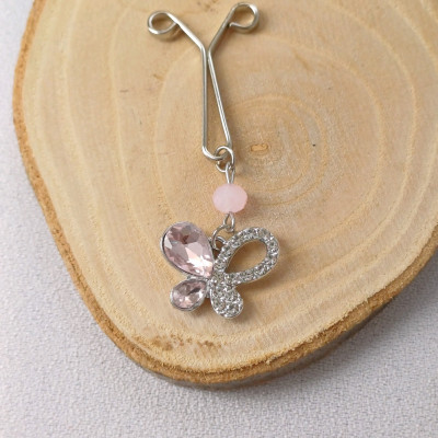 گیره روسری دخترانه و زنانه پروانه صورتی