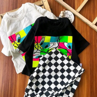 کراپ و شلوار دخترانه طرح توییتی شطرنجی سایز 45 تا 60