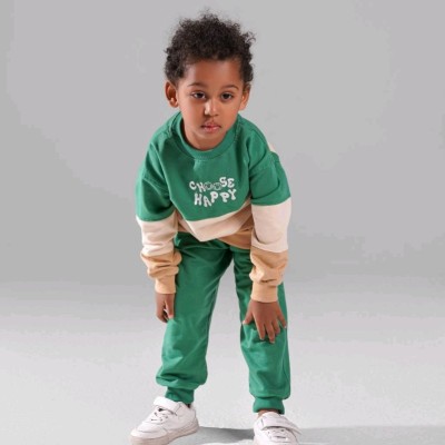 ست بلوز و شلوار اسپرت پسرانه و دخترانه مناسب سن 2تا4سال