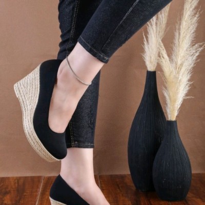 کفش لژ دار جلوبسته زنانه