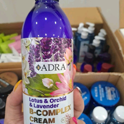 کرم مرطوب‌کننده ب‌کمپلکس / حاوی: عصاره ارکیده، اسطوخودوس، لوتوس