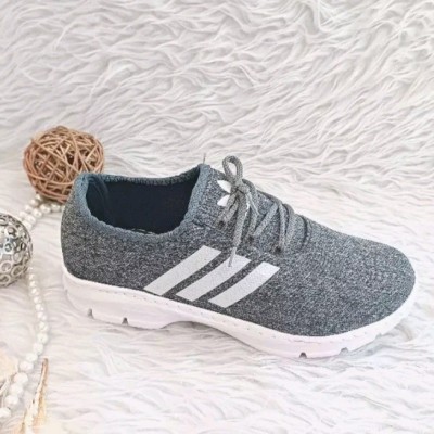 کفش راحتی طبی آدیداس