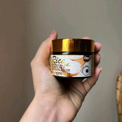 کرم روزانه برنج روشن کننده و ضدپیری