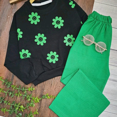 لطفا قبل ازخرید رنگ وسایزوموجودی راسوال کنید   کراپ و شلوار بابونه-144539