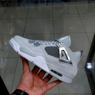 کتانی جردن jordan 4 frozen moment