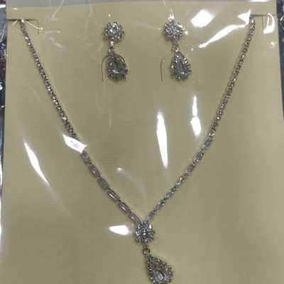 نیم ست تمام نگین در 9طرح