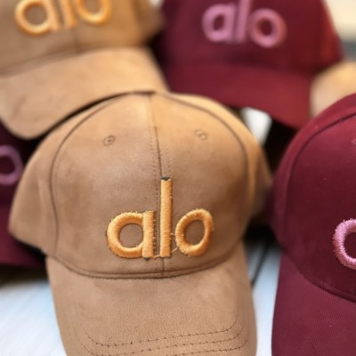 کلاه آلو عسلی