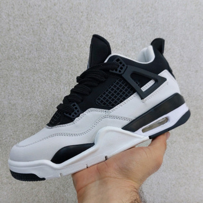 کتانی نایک جردن 4 سفید مشکی Nike Jordan4