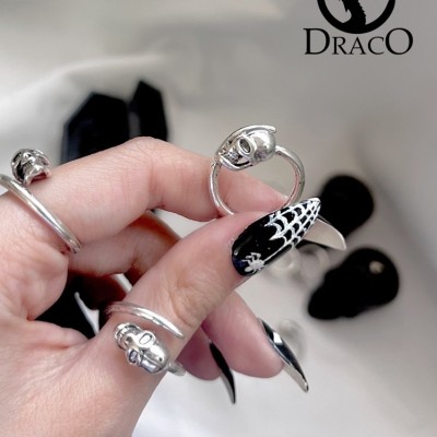 انگشتر جمجمه اسکلت