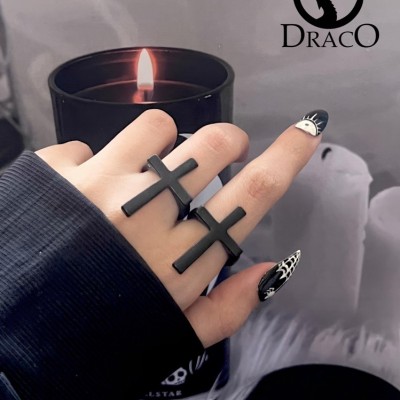 انگشتر صلیب تمام مشکی