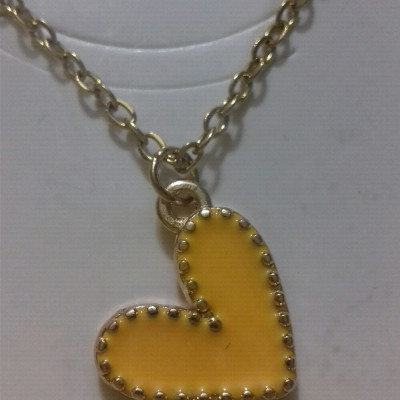 گردنبند قلب فانتزی رنگی(زرد )