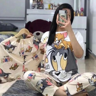 ست بلوز و شلوار و شورتک سه تکه کره ای طرح تام و جری سفید کد 091