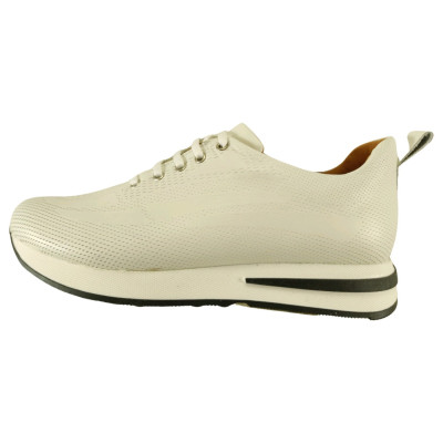 کفش اسپرت زنانه چرم طبیعی برند آرمان چرم کد 696