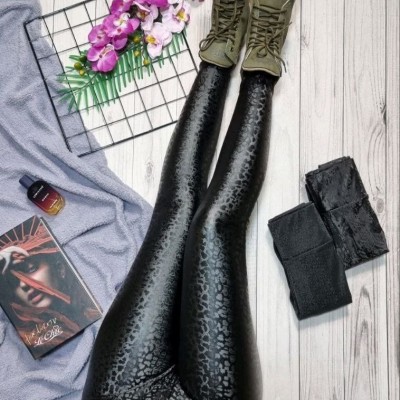 چرم جذب طرح دار