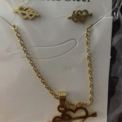 نیمست استیل طرح قلب تیرکمونی طلایی