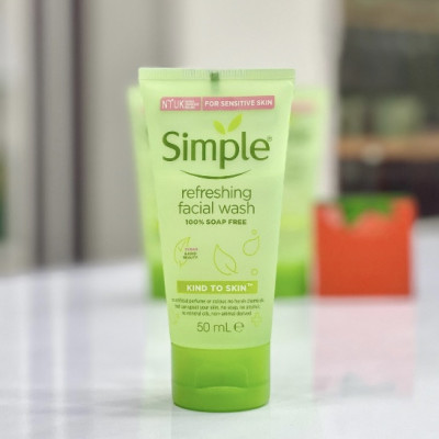 ژل شستشو شاداب کننده سیمپل50ml