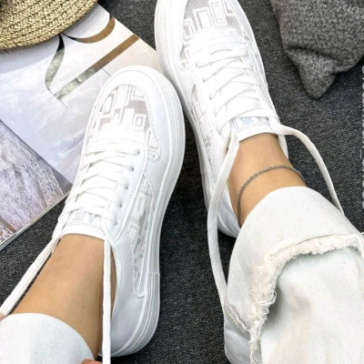 کتانی تور جدید