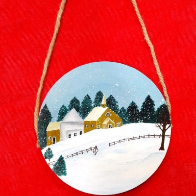 دیوار کوب چوبی طرح کلبه