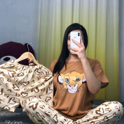 سه تیکه تیشرت وشلوار طرح دار راحتی-143790