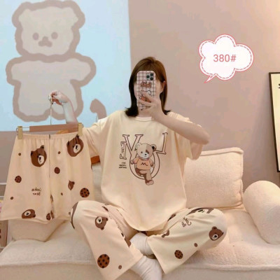 سه تیکه تیشرت وشلوار طرح دار راحتی-141015