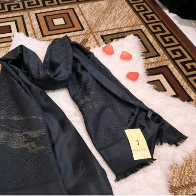 شال مشکی بربری