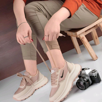 کتانی زنانه اسپرت نایک