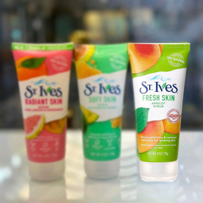 اسکراب زردآلو سینت ایوز