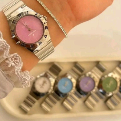 ساعت امگاصحفه متوسط