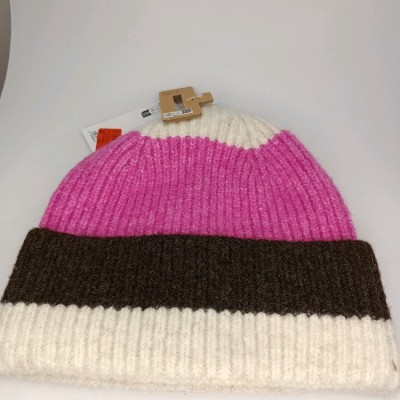 کلاه بافت کلاه زمستانه وارداتی بسیار زیبا برند اکسسوری