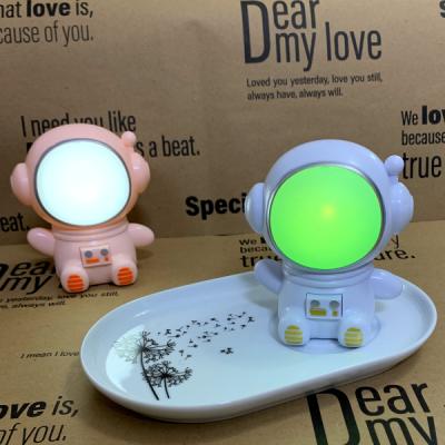 چراغ خواب طرح فضانورد